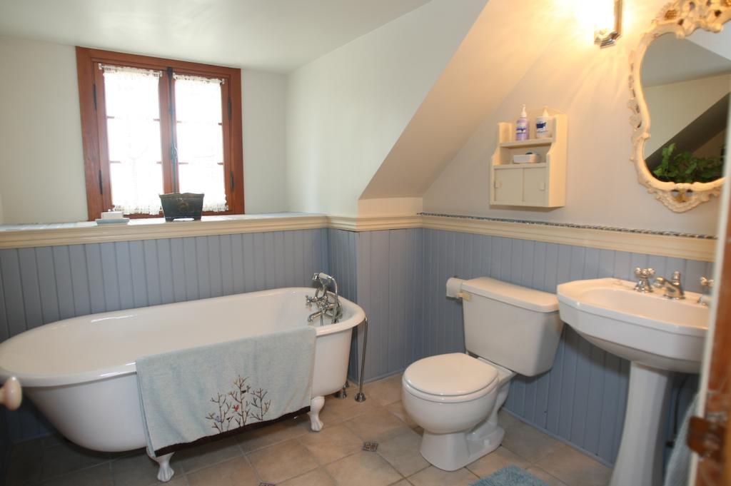 Marieville Eden Sur Terre Bed & Breakfast 部屋 写真